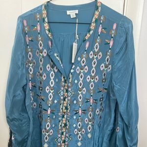 NWT SUNDANCE Blue Button Blouse with Embroidery